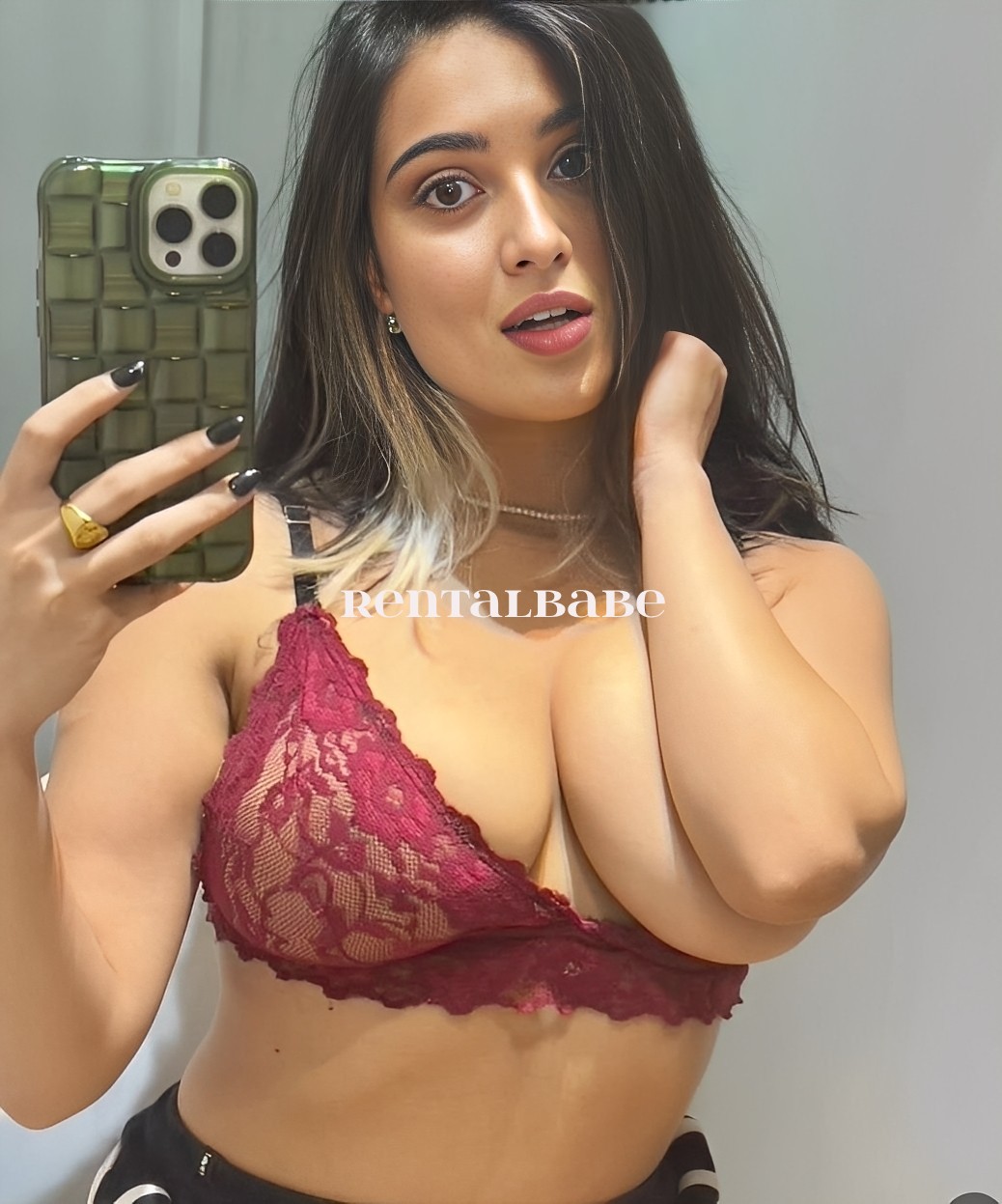 call girl in Bangalore Photo- 2 of 2 