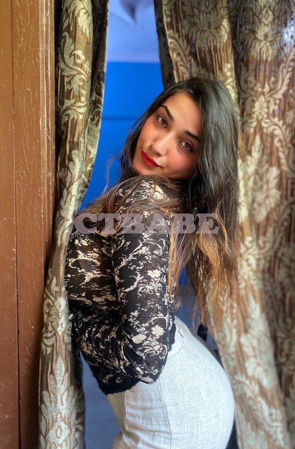 Get Best call girl in Candolim for fun night in Goa